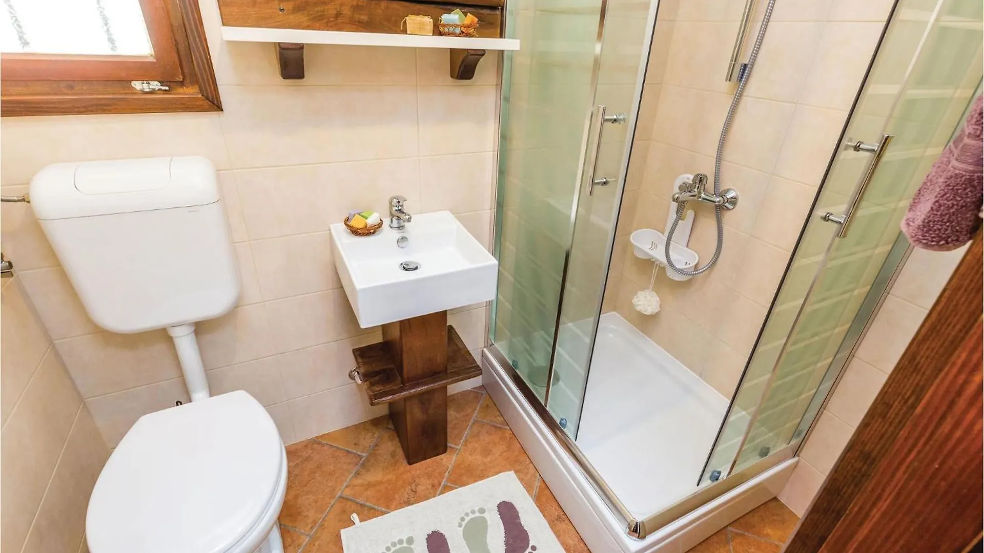 1 Bedroom Cozy Home In Moscenicka Draga 0*,
