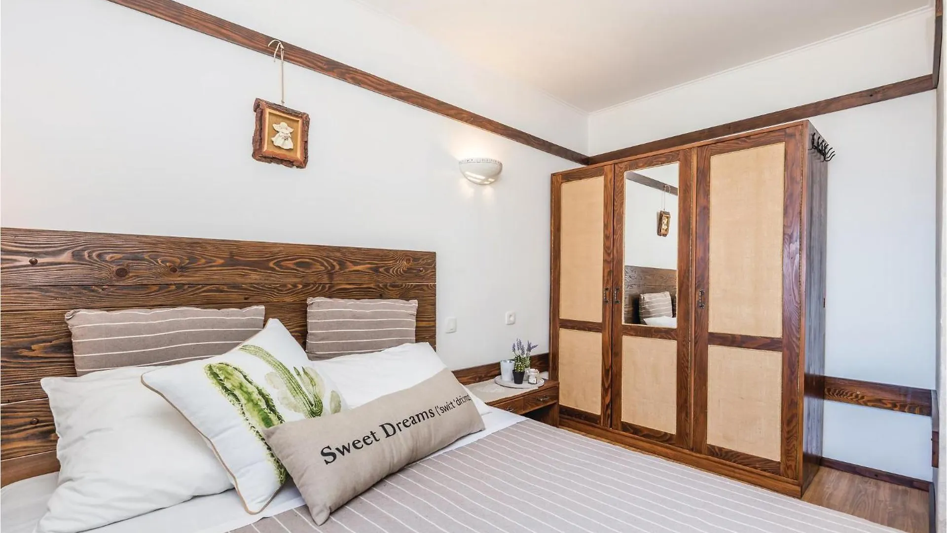 1 Bedroom Cozy Home In Moscenicka Draga Holiday home