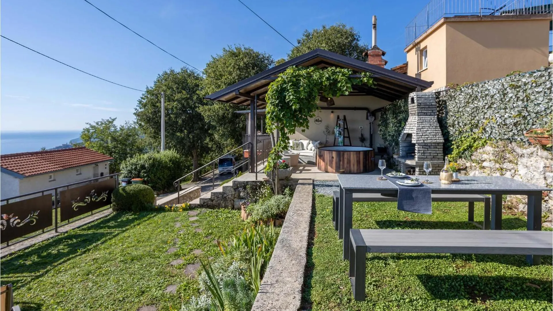 1 Bedroom Cozy Home In Moscenicka Draga